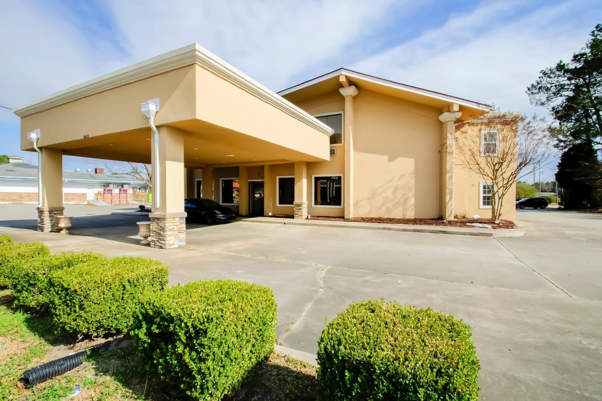Cypress Inn & Suites Washington By Oyo Chocowinity Ngoại thất bức ảnh